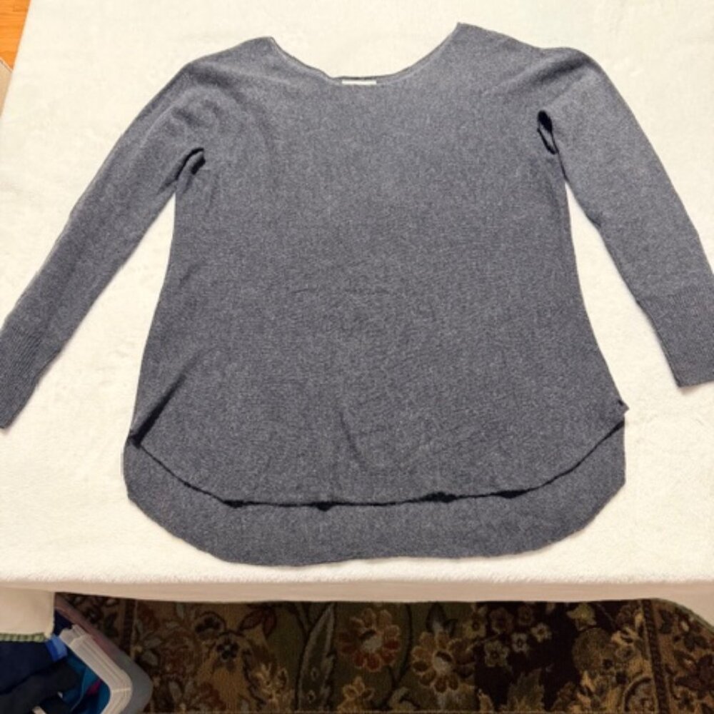 14th & Union 100% grey cashmere sweater